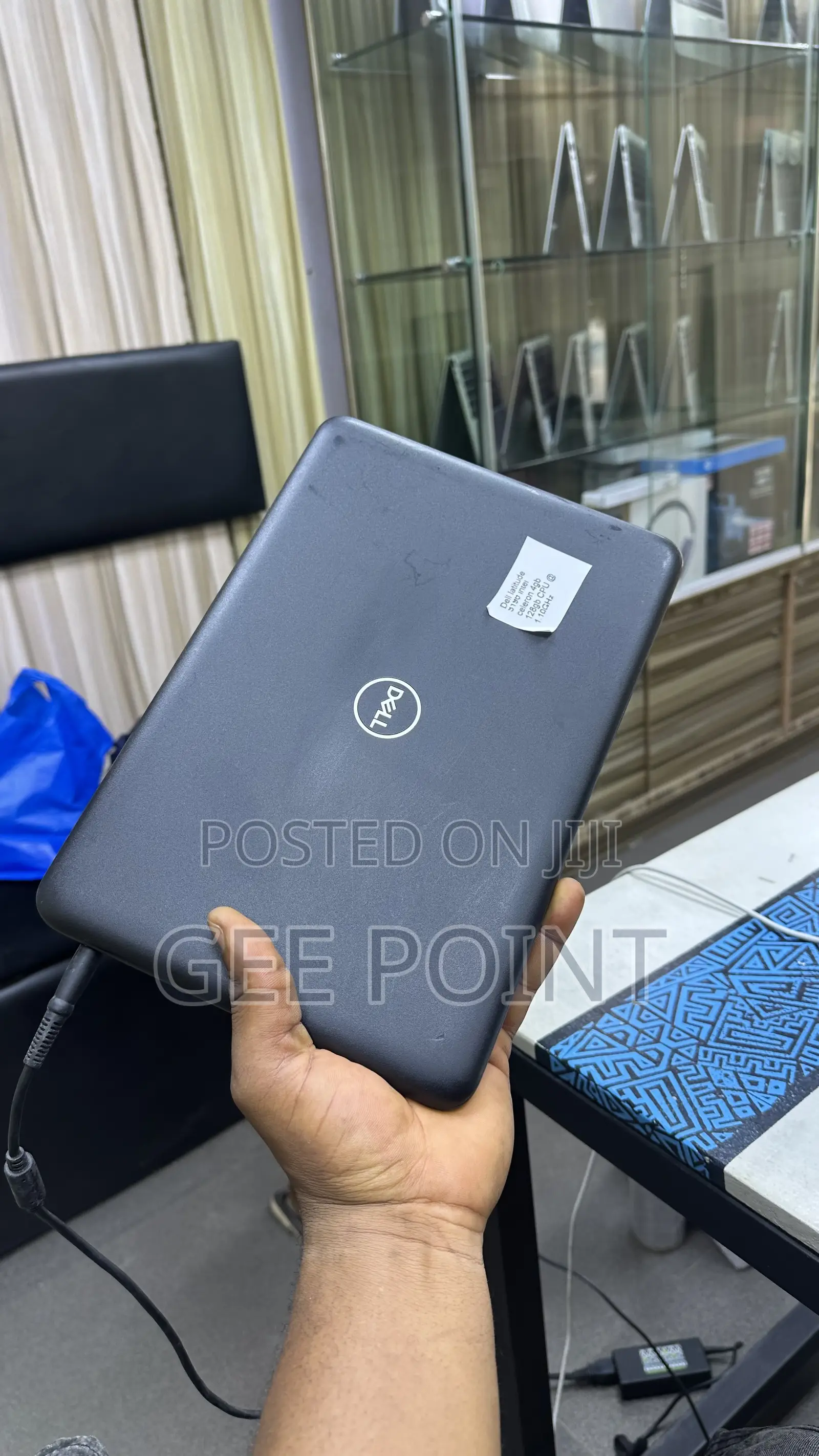 Laptop Dell Latitude 11 3190 4GB Intel Celeron SSD 128GB