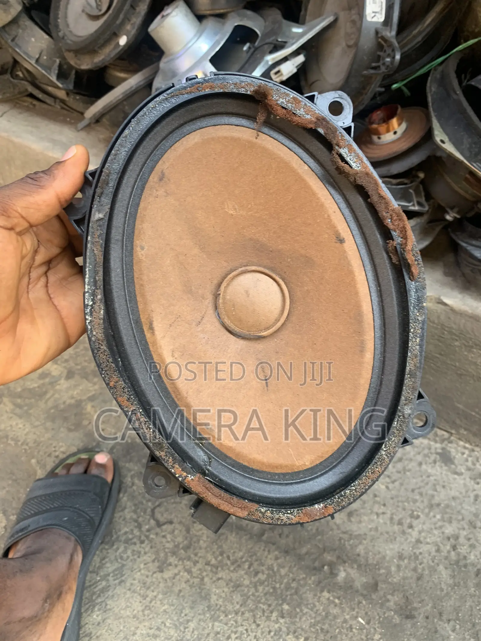 Camry 2013 Back Speaker JBL