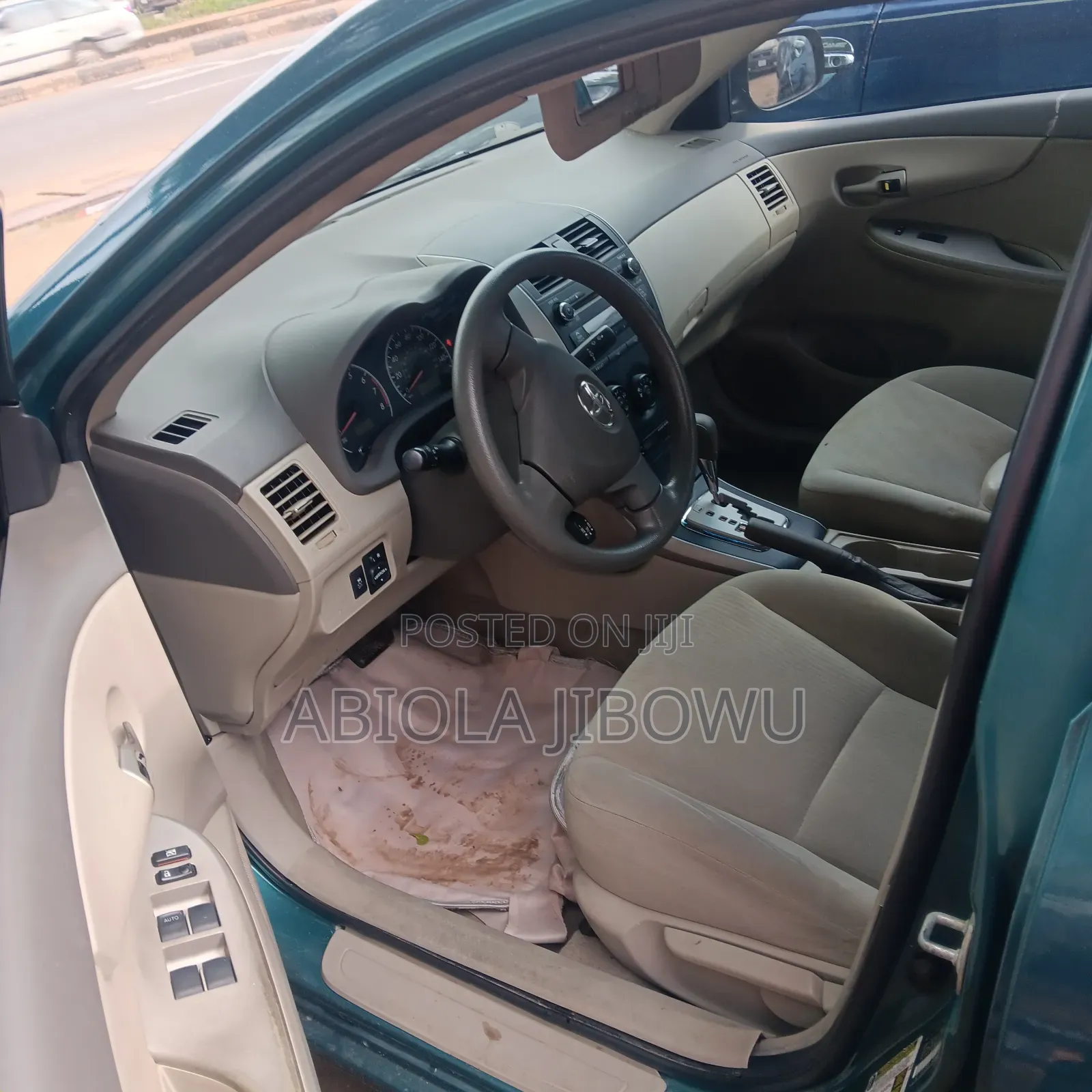Toyota Corolla LE 4dr Sedan (1.8L 4cyl 4A) 2010 Green