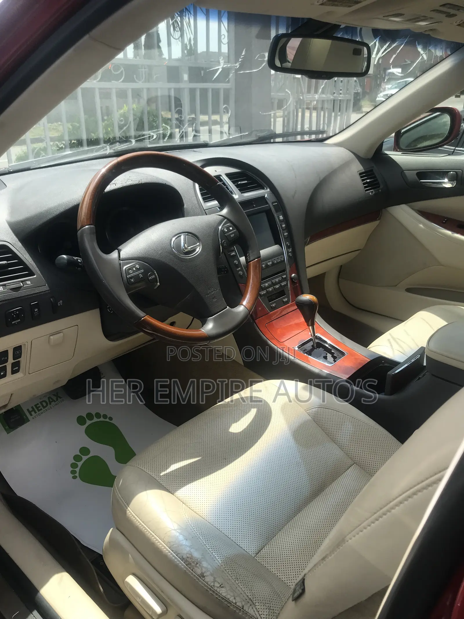 Lexus ES 2012 Red