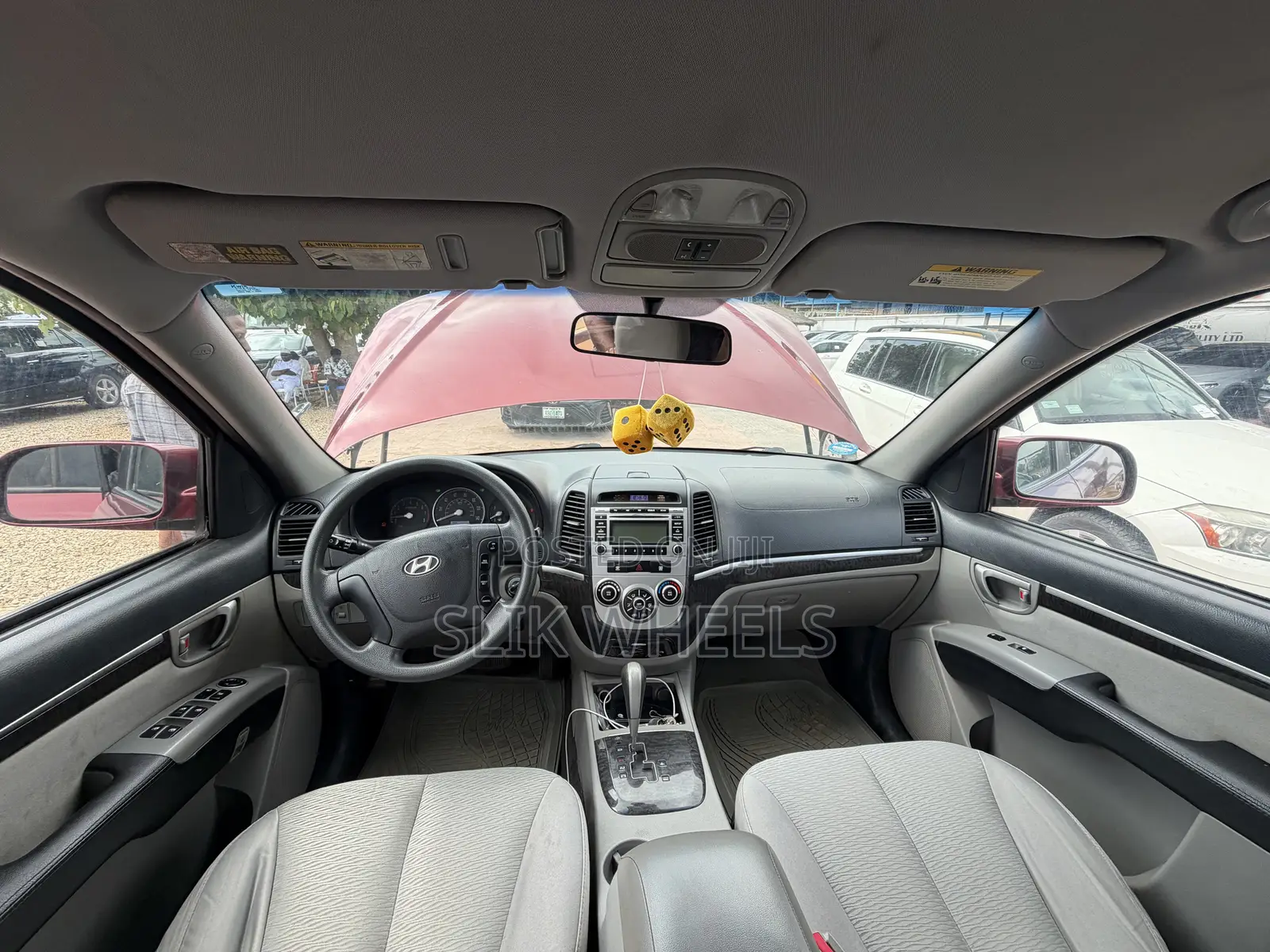Hyundai Santa Fe 2010 Red