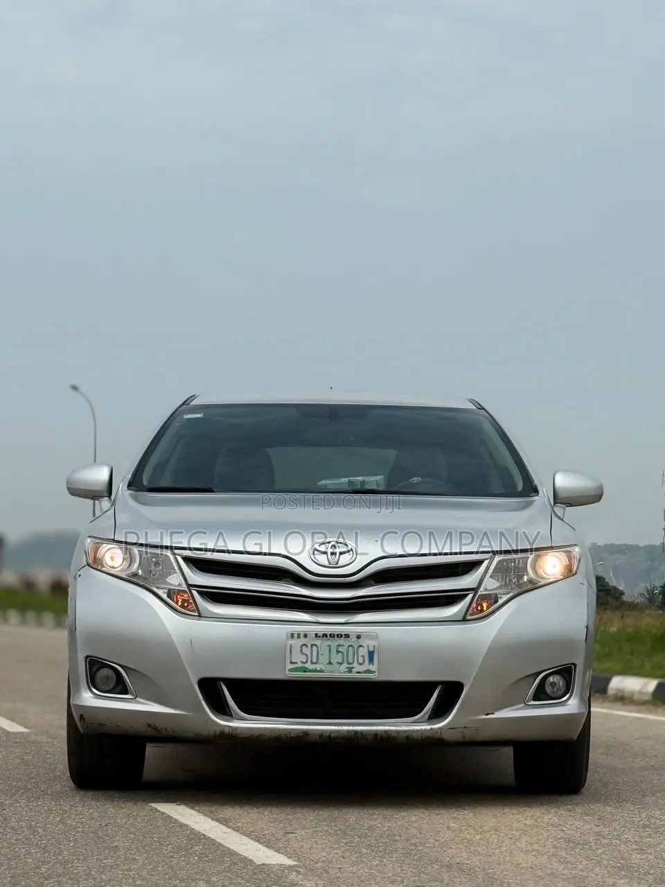 Toyota Venza LE 2011 Silver