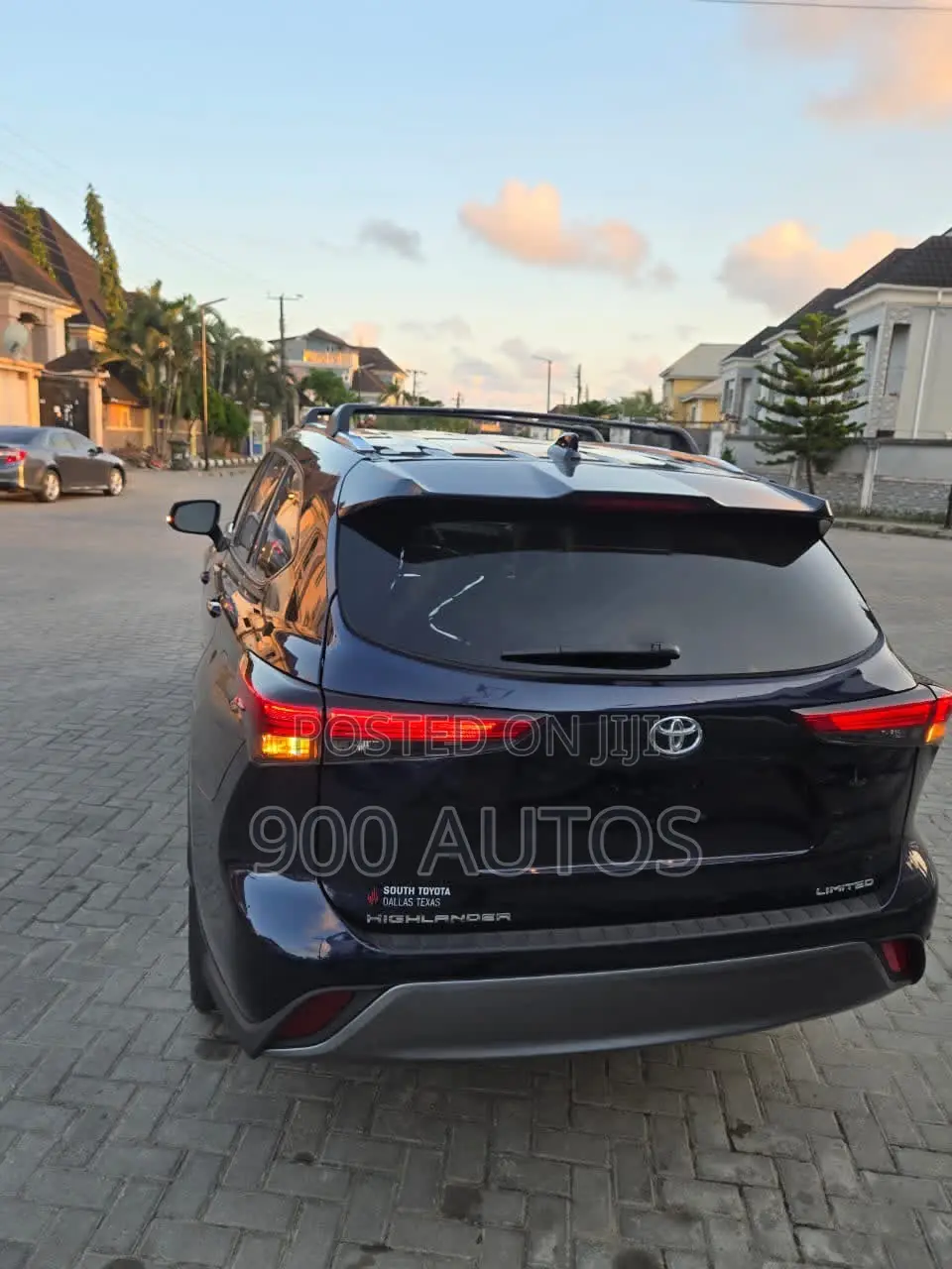 Toyota Highlander Limited 2021 Black