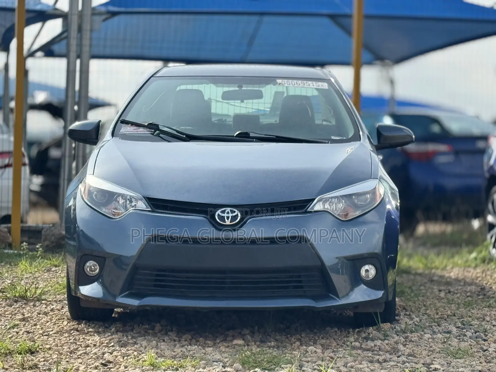 Toyota Corolla LE 4dr Sedan (1.8L 4cyl CVT) 2014 Gray