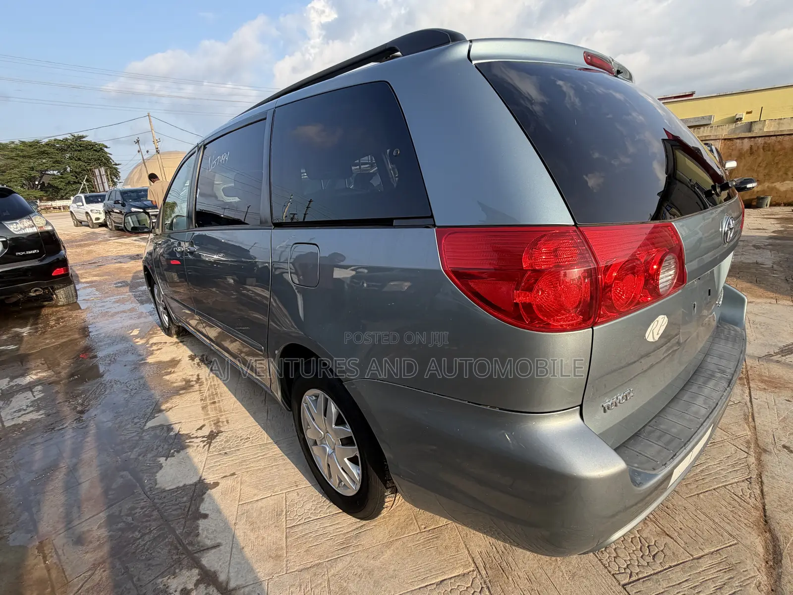Toyota Sienna 2008 Blue