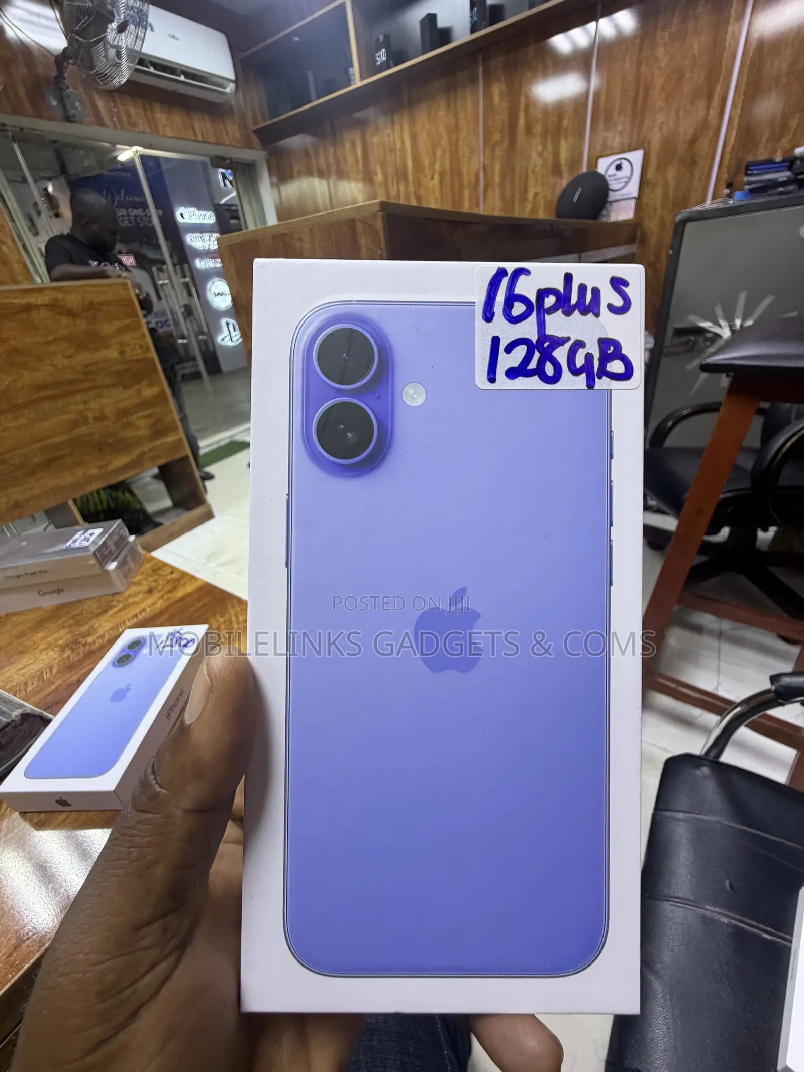New Apple iPhone 16 Plus 128 GB Blue