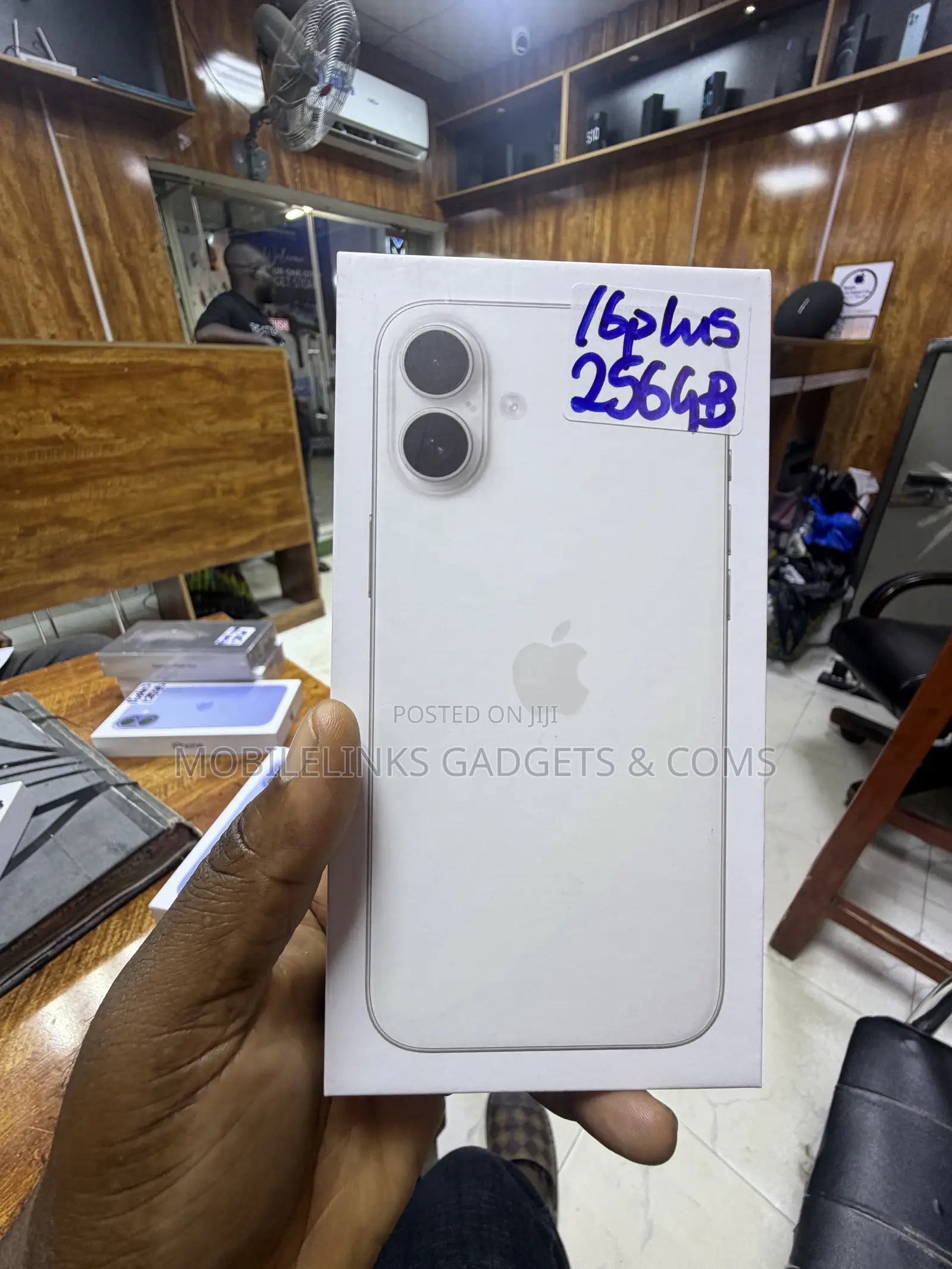 New Apple iPhone 16 Plus 256 GB White