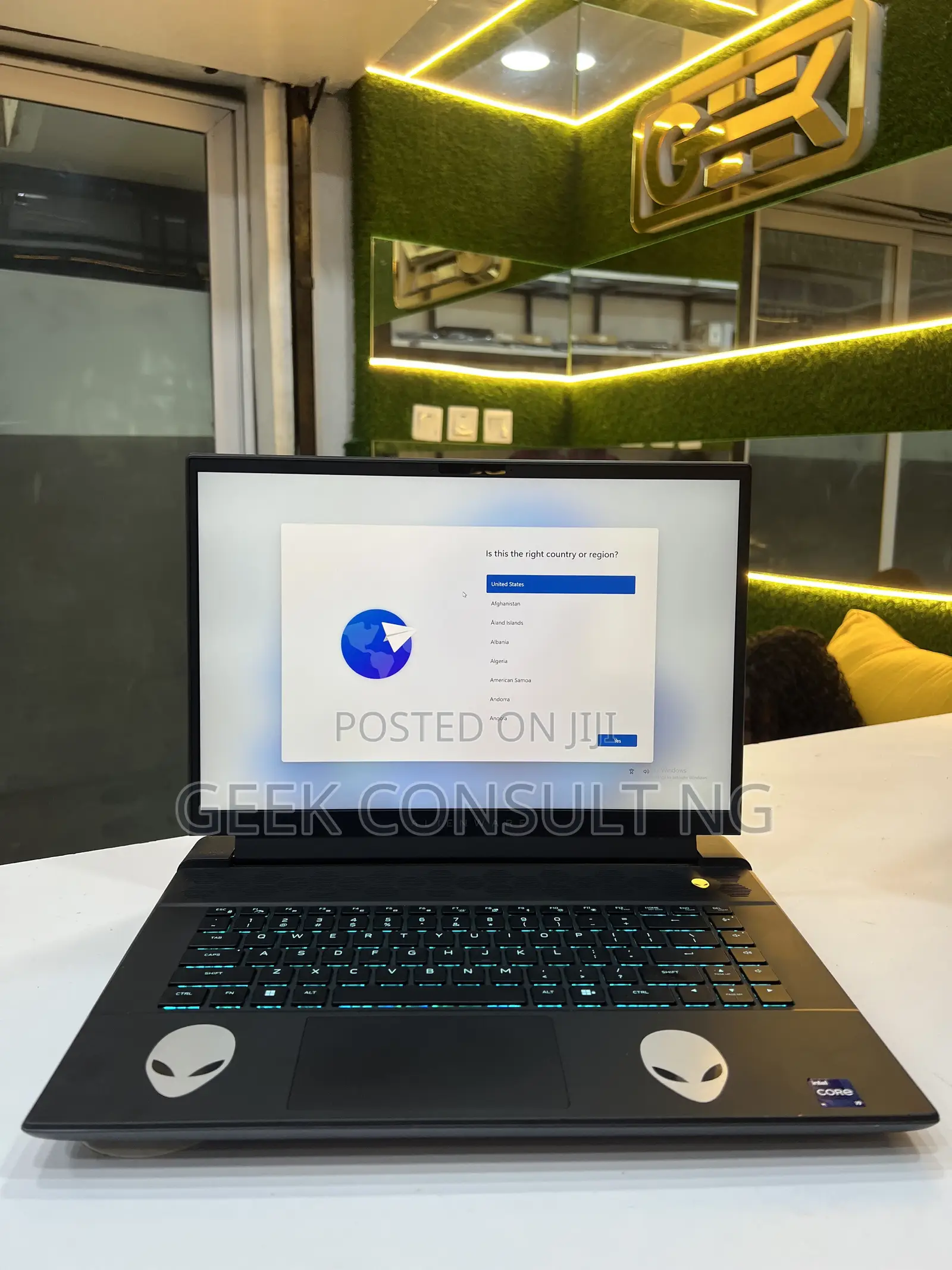 Laptop Alienware M16 R1 32GB Intel Core i9 SSD 1T