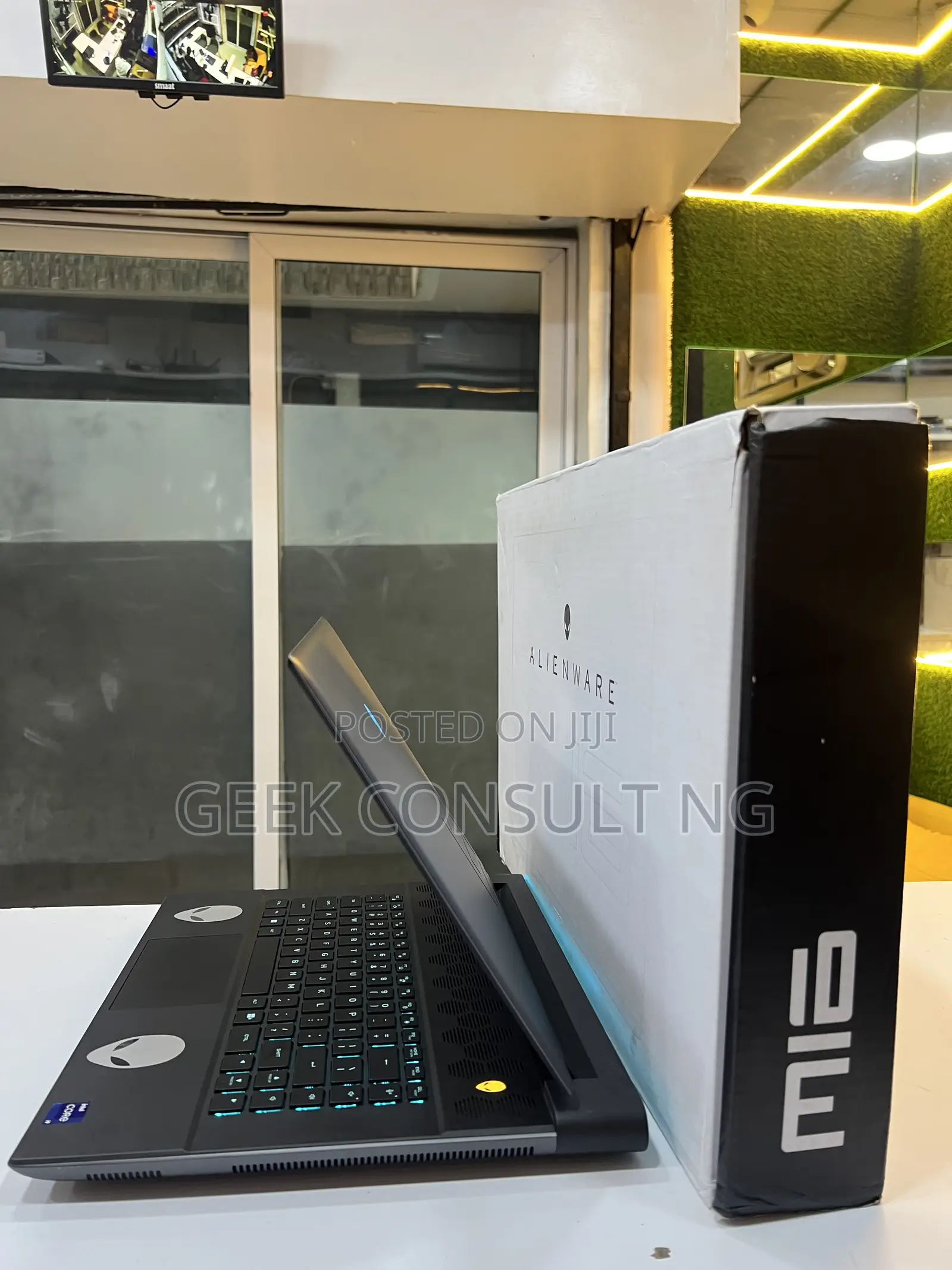 Laptop Alienware M16 R1 32GB Intel Core i9 SSD 1T