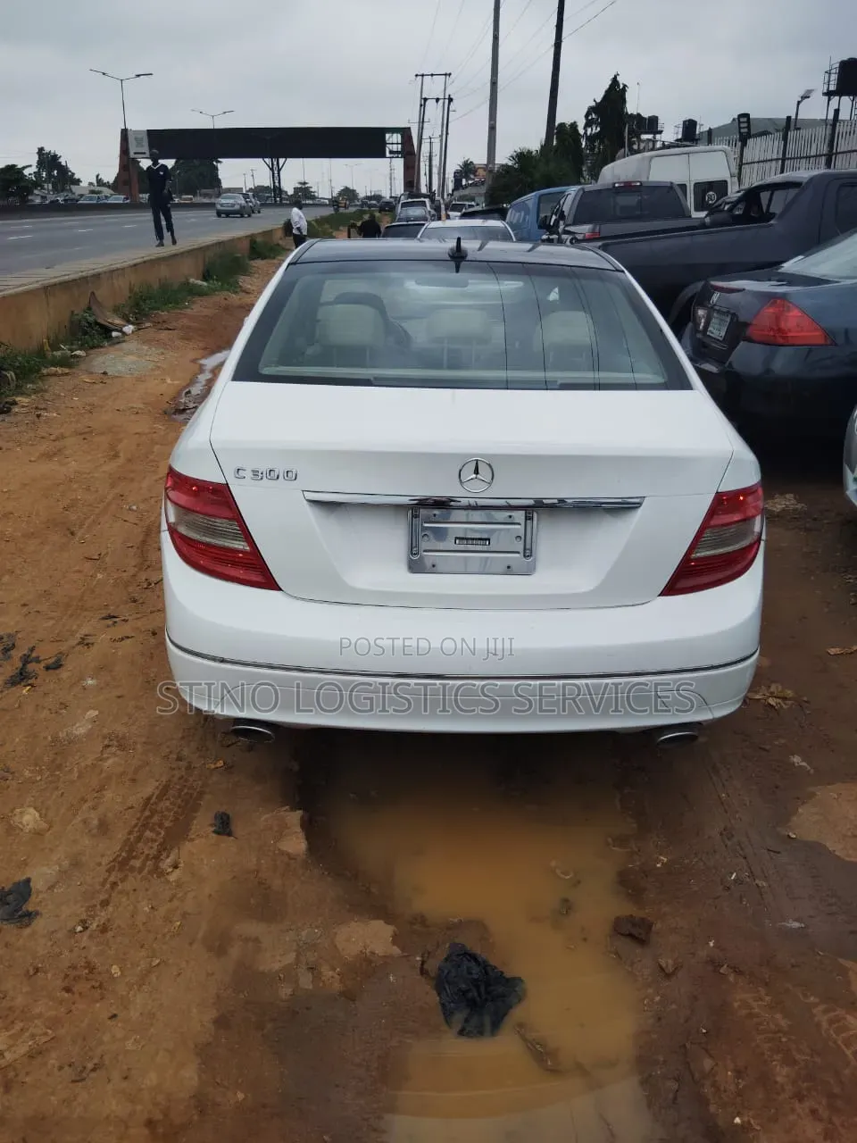 Mercedes-Benz C300 2009 White