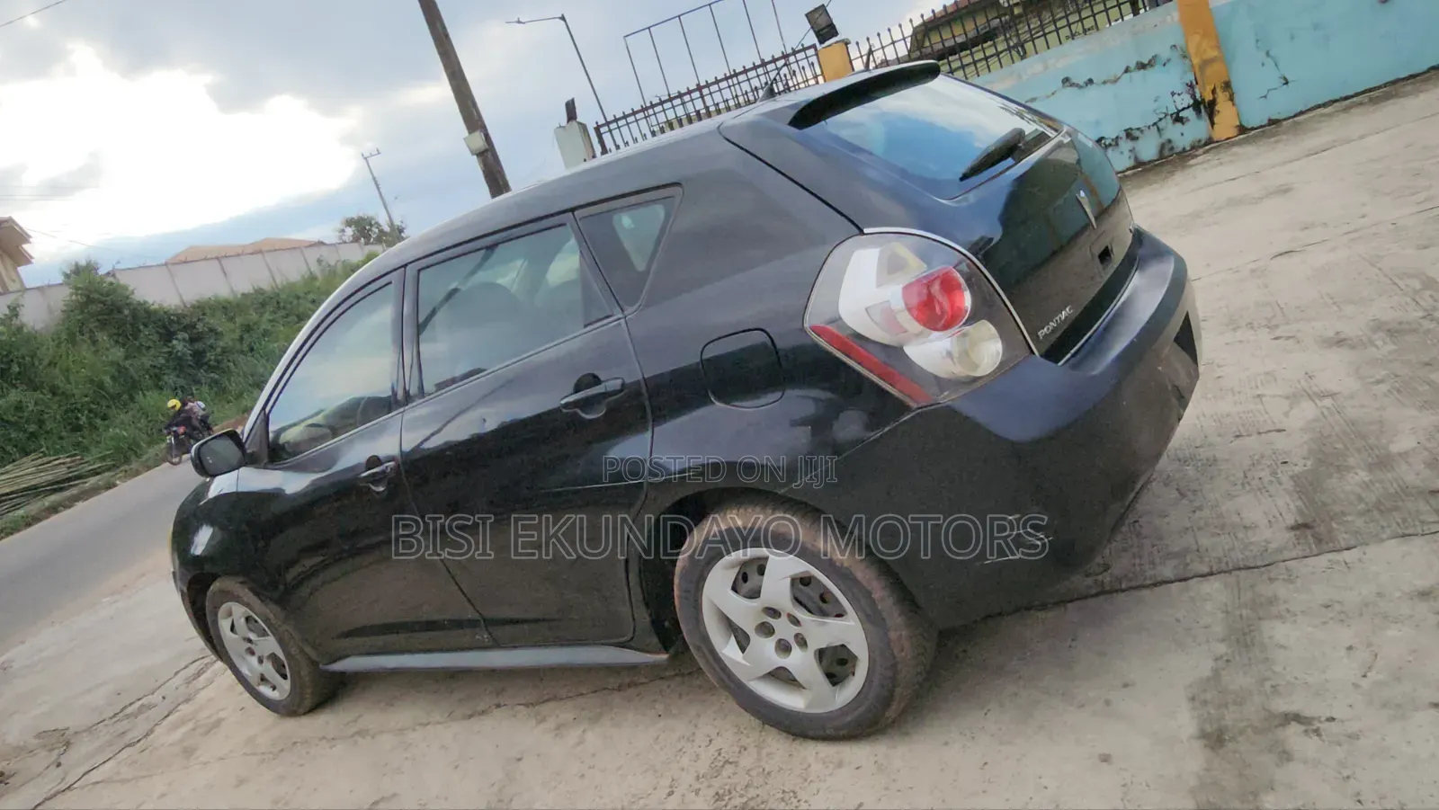 Pontiac Vibe 1.8L 2010 Black