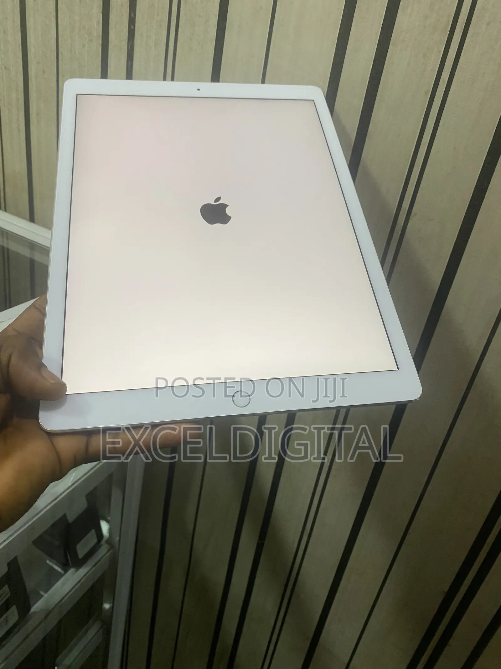 Apple iPad Pro 12.9 (2017) 512 GB White