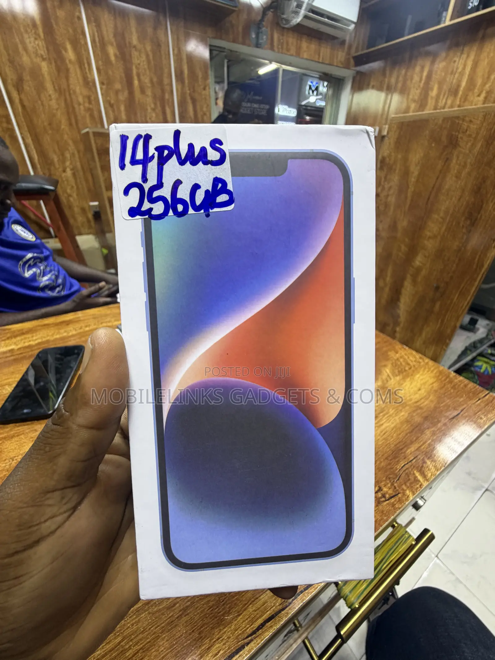 New Apple iPhone 14 Plus 256 GB Purple