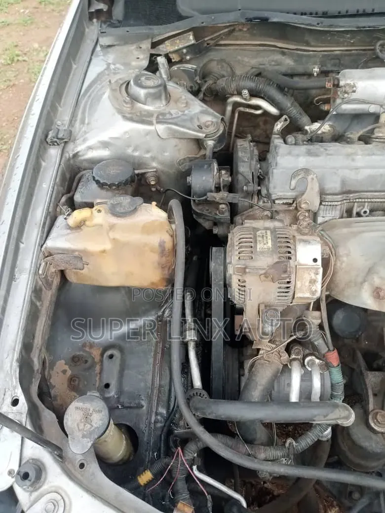 Toyota Camry 2002 Gold