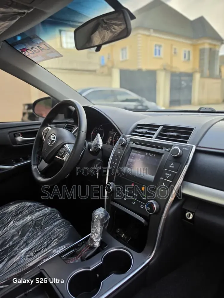 Toyota Camry 2017 Black