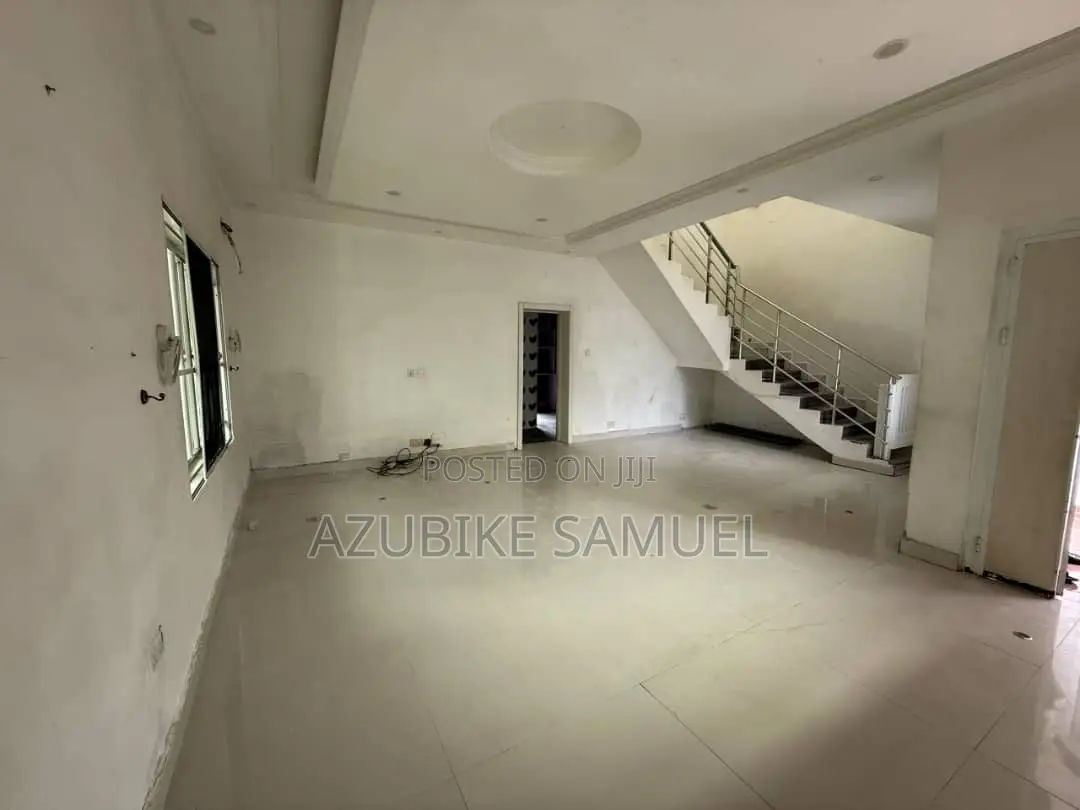 5bdrm Duplex in Parkview for rent
