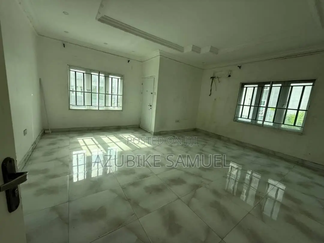 5bdrm Duplex in Parkview for rent
