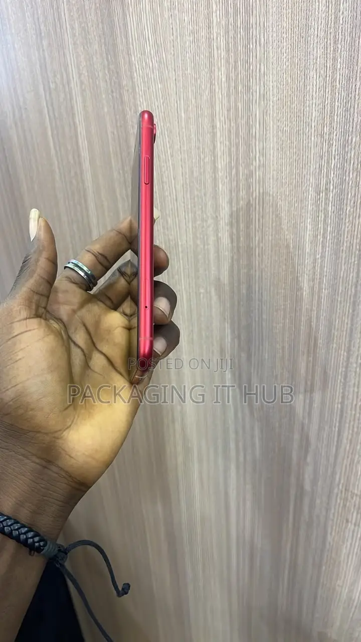 Apple iPhone XR 128 GB Red