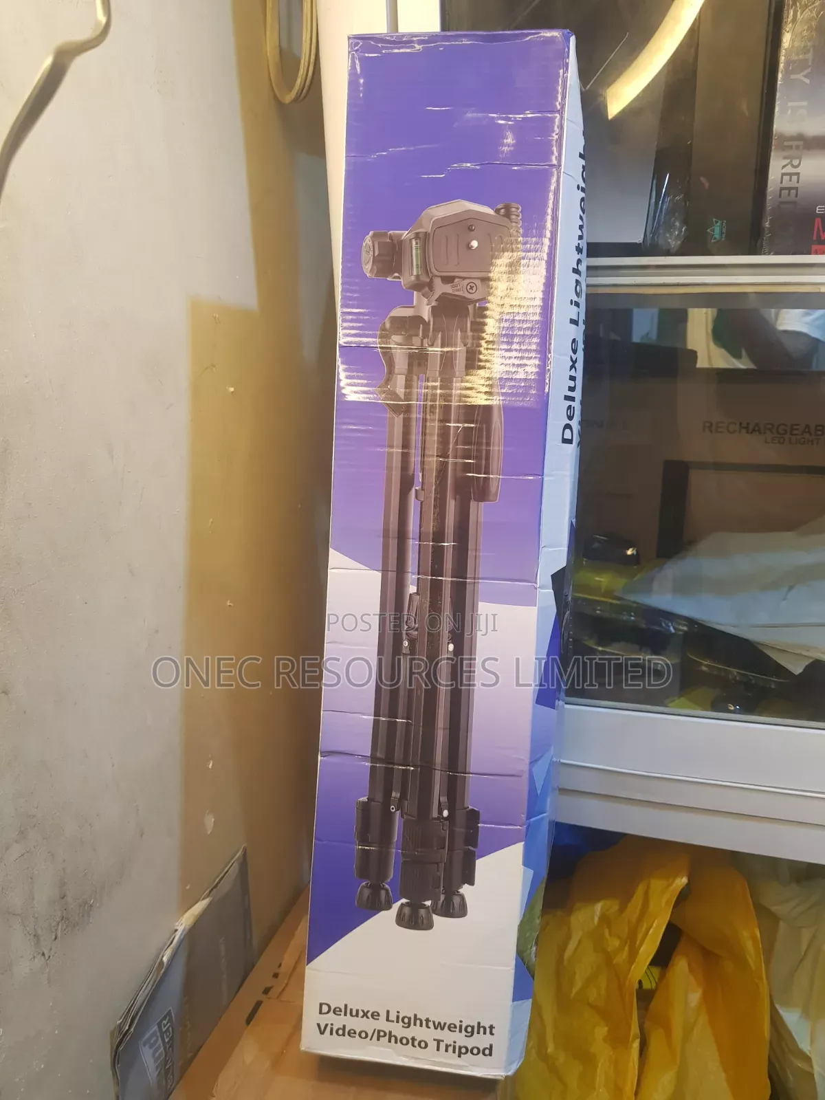 Deluxe Video Tripod