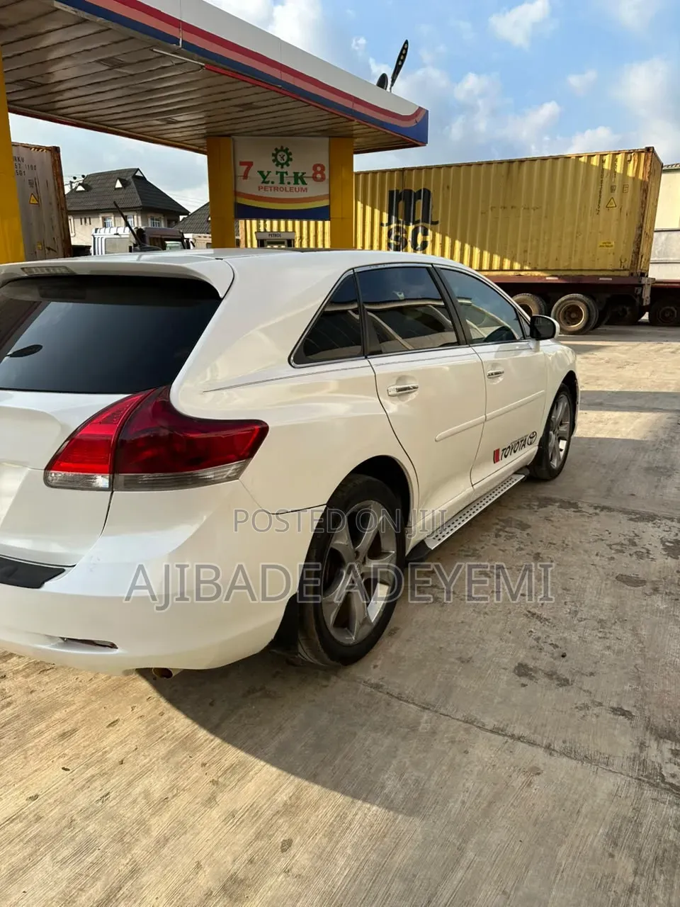 Toyota Venza 2010 White