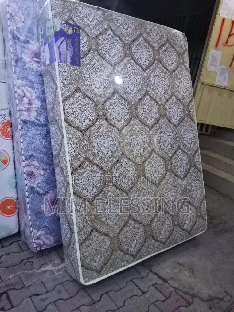 4 and Half by 6ft by 10 Inches Mattress