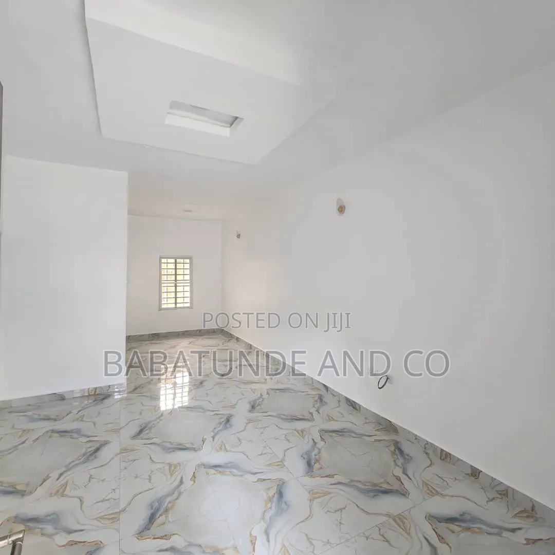 2bdrm Duplex in Teachers Quaters, for rent