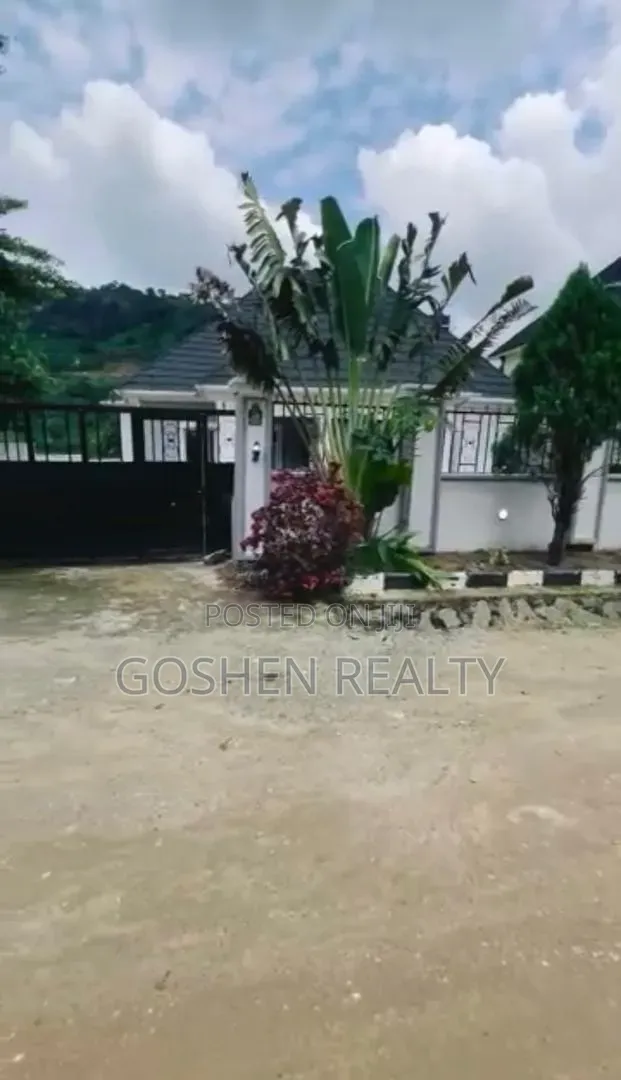 3bdrm Bungalow in Dawaki New for sale