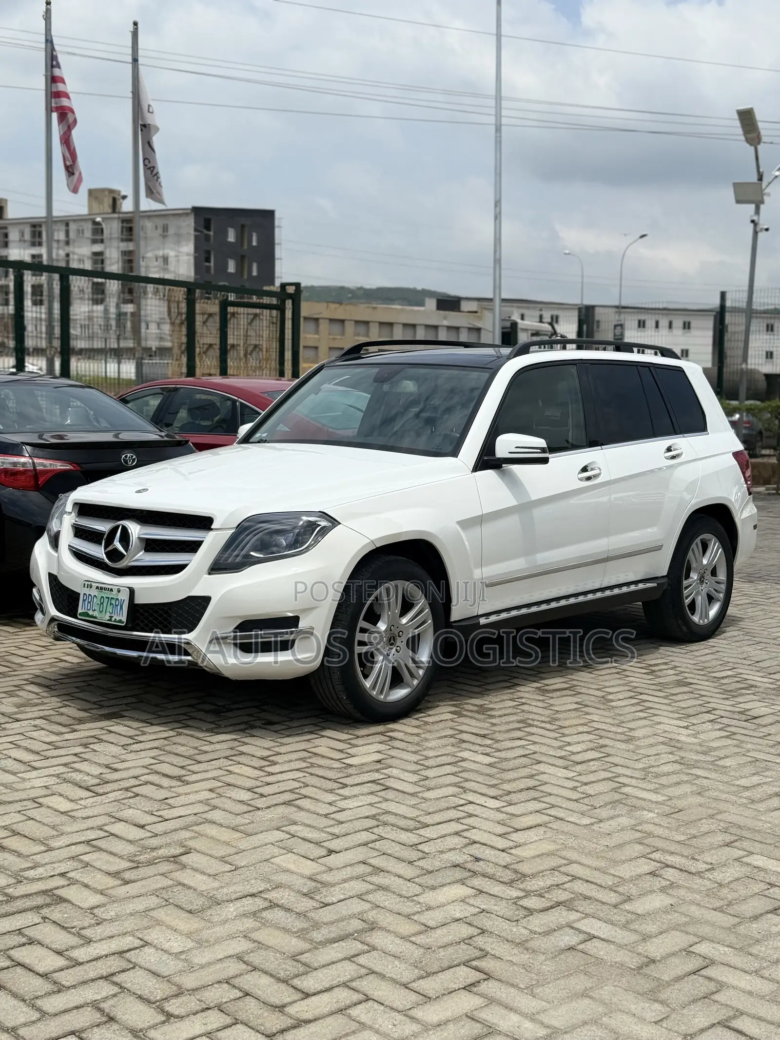 Mercedes-Benz GLK-Class 350 4MATIC 2013 White