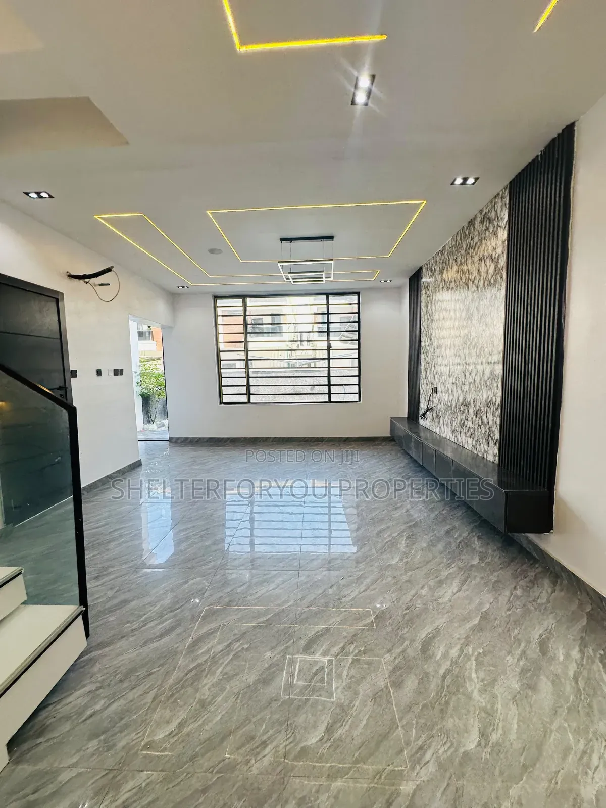 4bdrm Duplex in Lekki Expressway for sale
