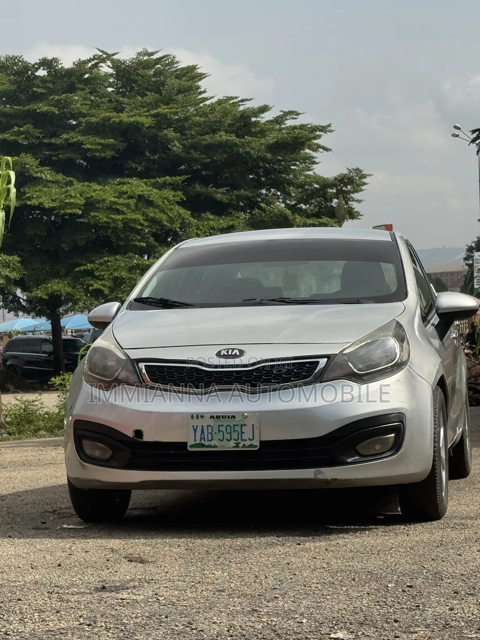Kia Rio LX 4dr Sedan (1.6L 4cyl 6M) 2013 Silver