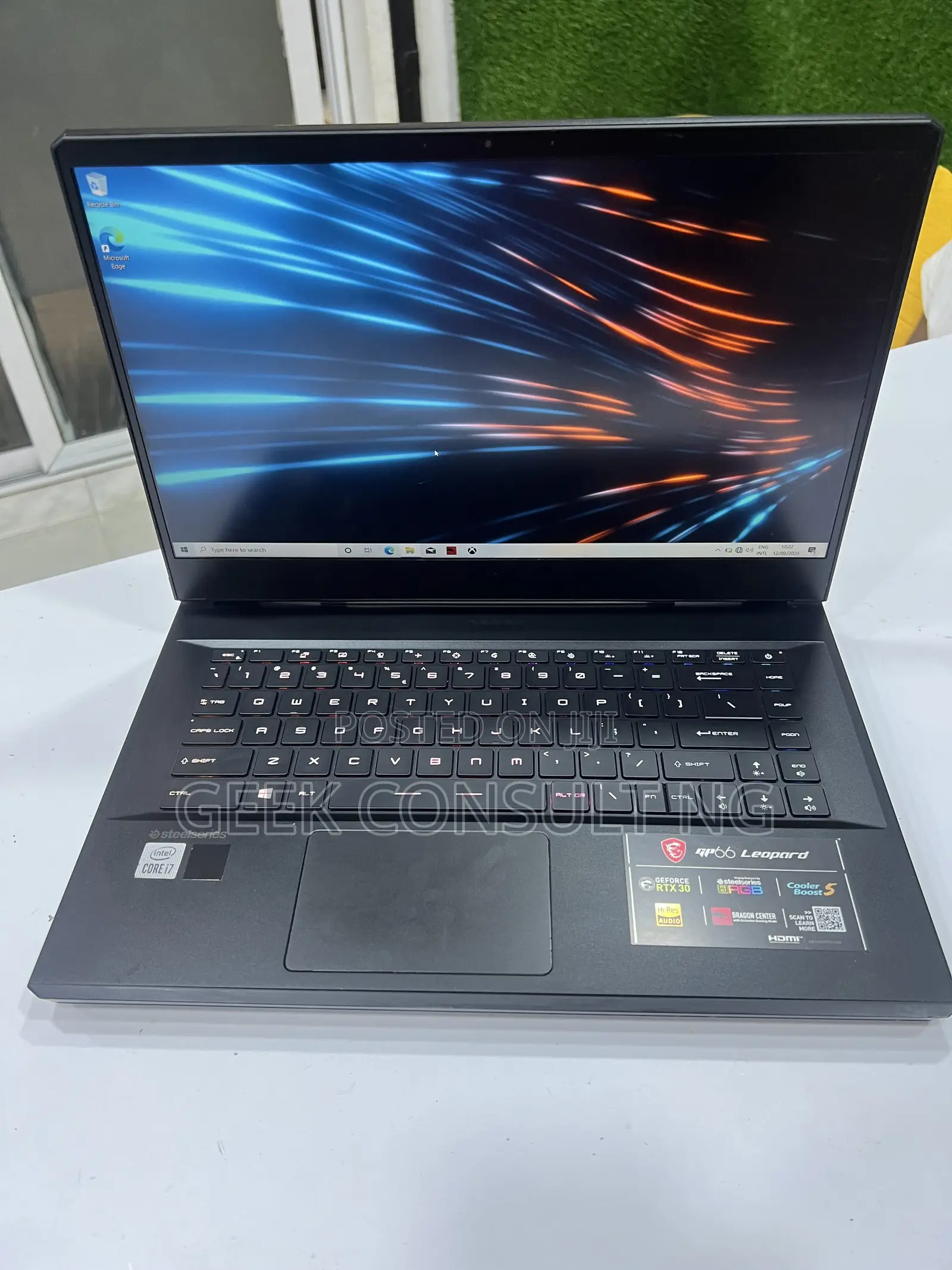 Laptop MSI GP66 LEOPARD 10UG 16GB Intel Core i7 SSD 1T