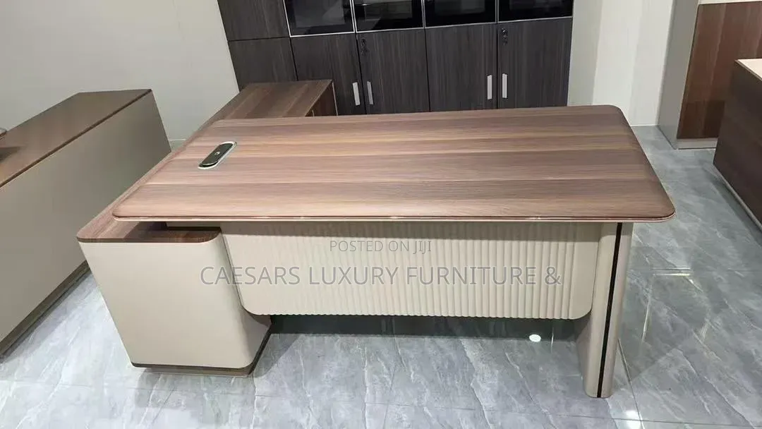 1.4meter Executive Office Table, With Arch Panel Side