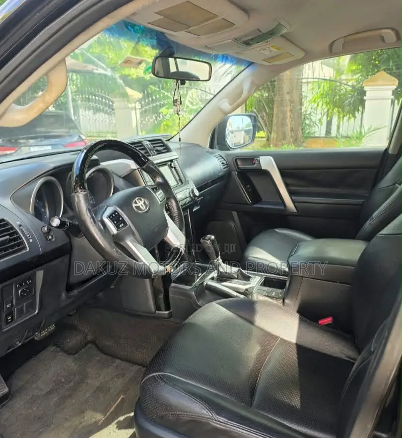 Toyota Land Cruiser Prado 2014 Black