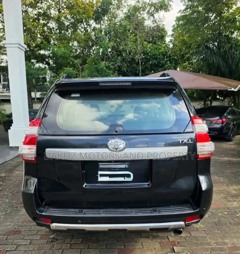 Toyota Land Cruiser Prado 2014 Black