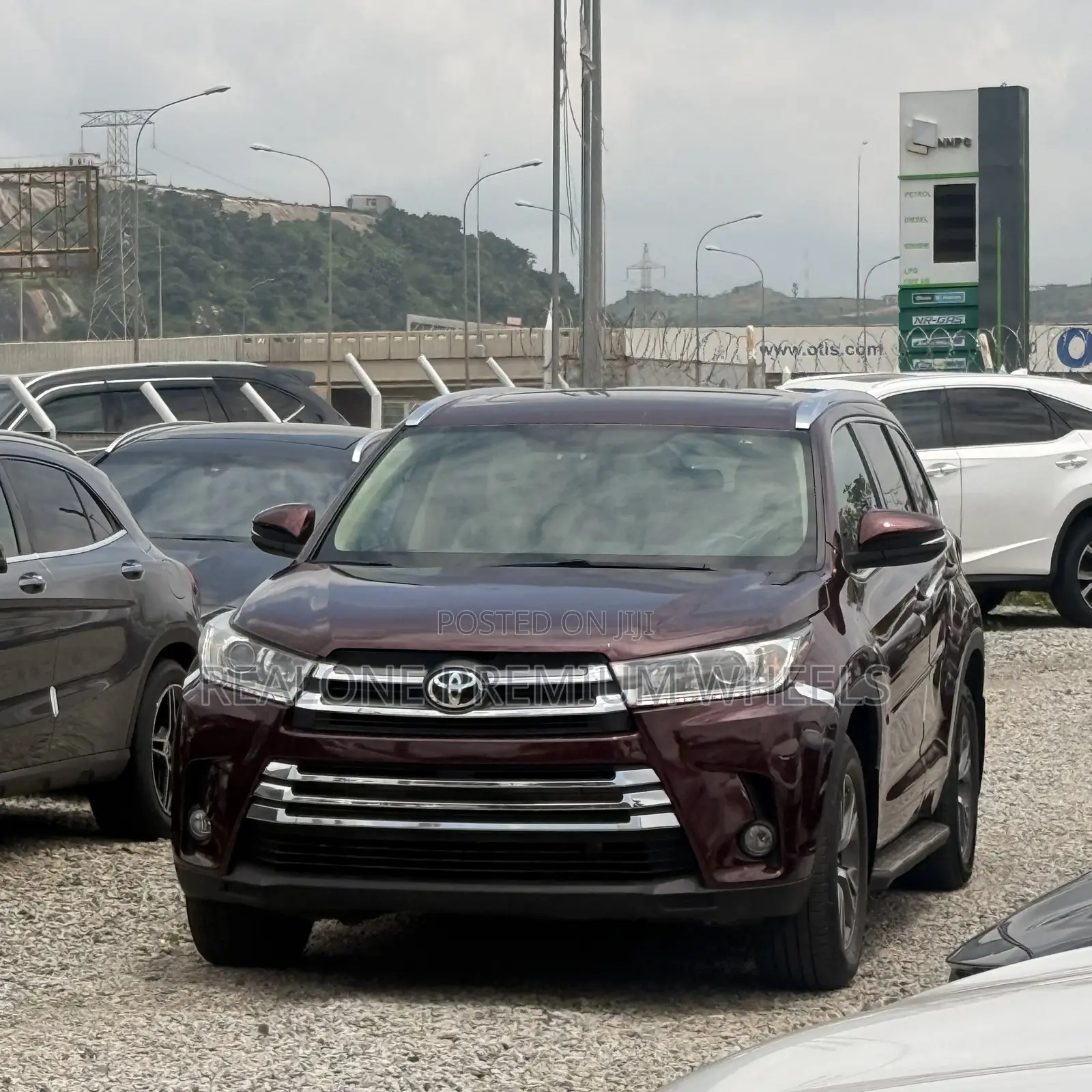 Toyota Highlander 2016 Burgundy