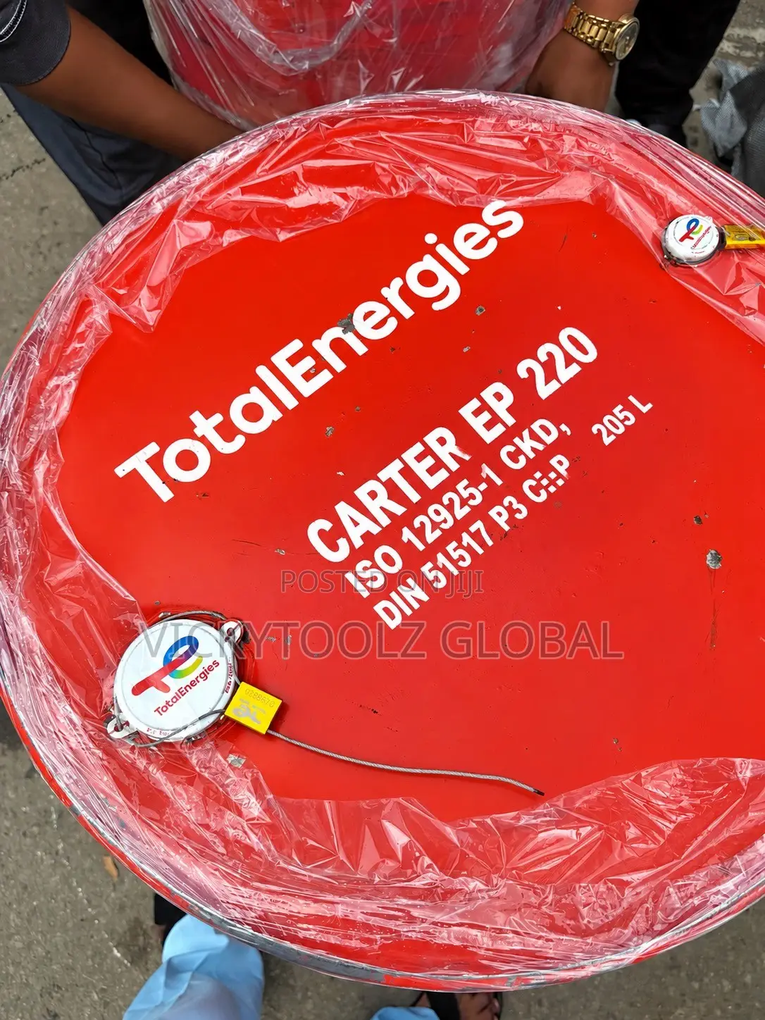 205liters of Totalenergies Carter Ep 220 Industrial Gear Oil