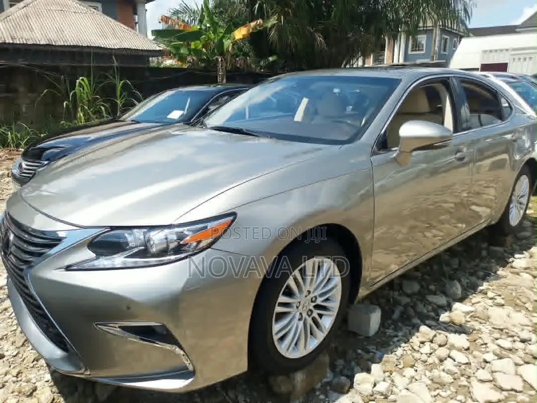 Lexus ES 350 FWD 2016 Gold