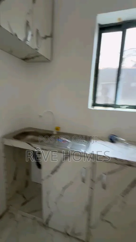 Studio Apartment in Shomolu / Shomolu for rent