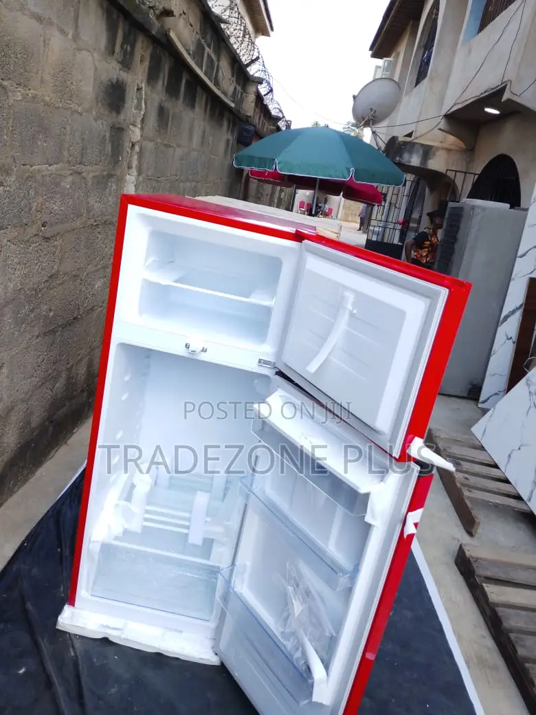 Hisense 204L Fridge – Keep Food Fresh
