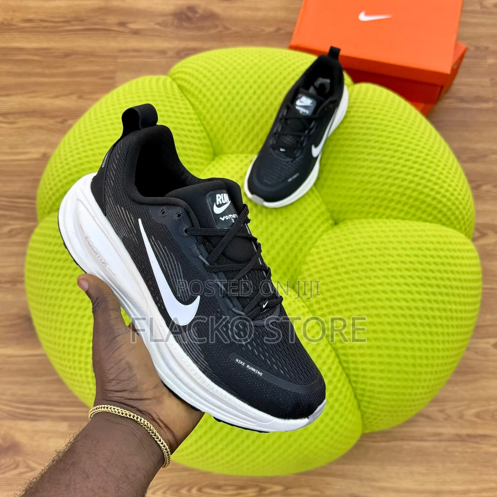 High Quality Nike Vomero 18 Zoom X Sneakers
