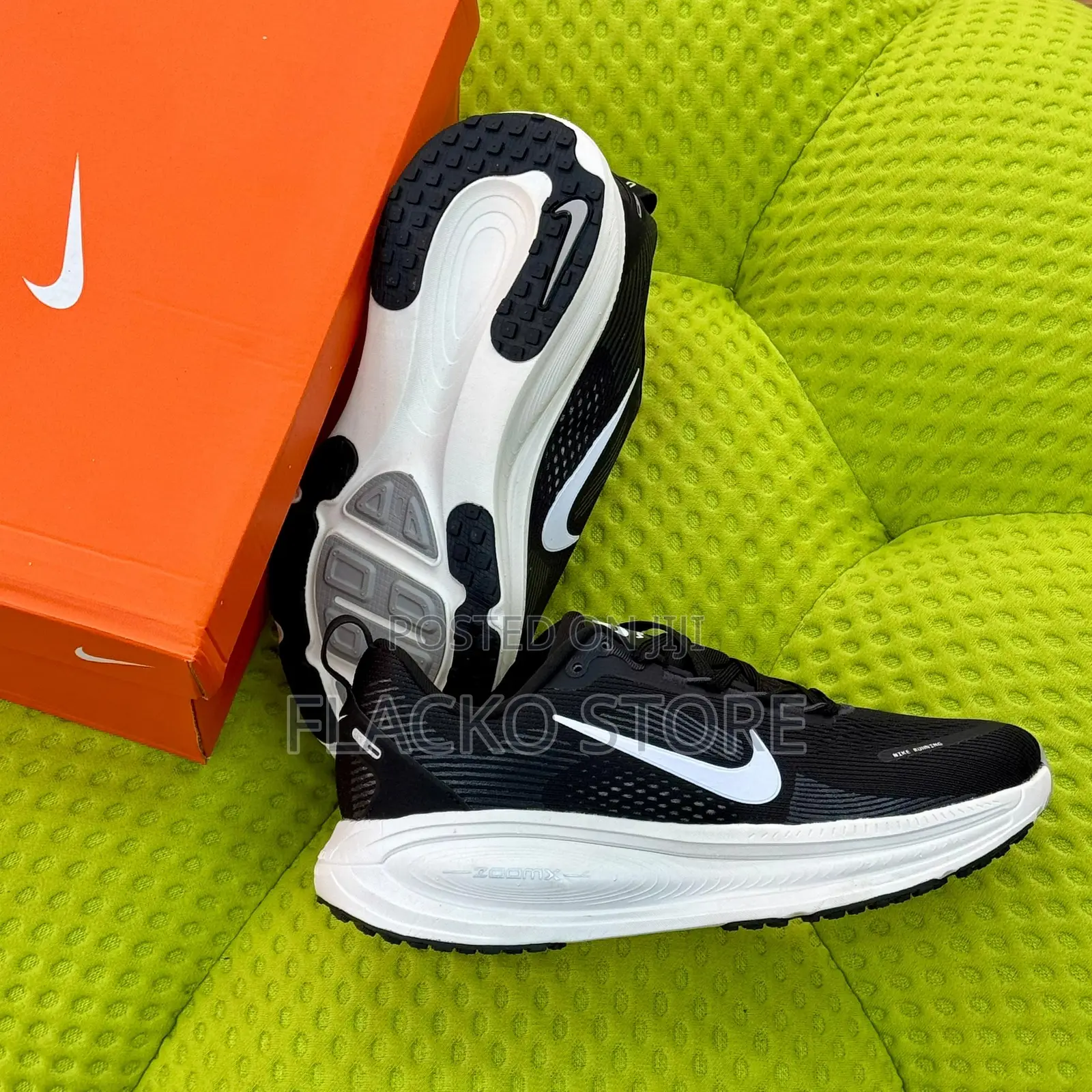 High Quality Nike Vomero 18 Zoom X Sneakers