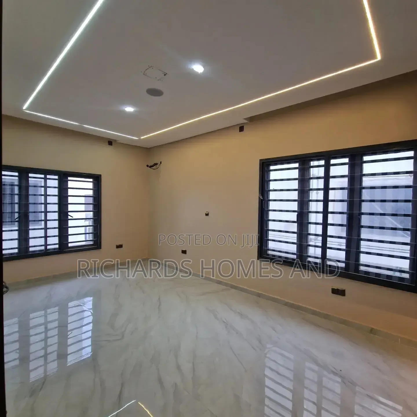 4bdrm Duplex in Old Ikoyi for rent