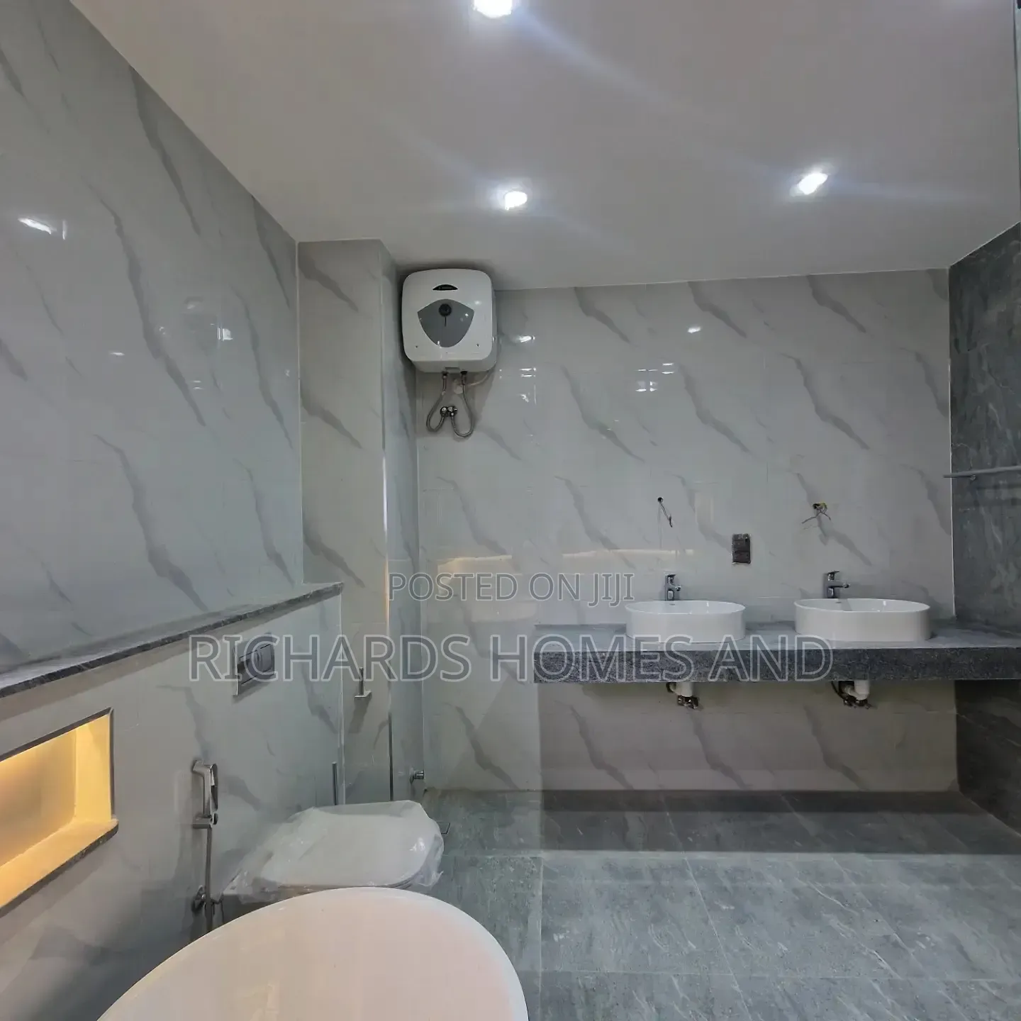 4bdrm Duplex in Old Ikoyi for rent