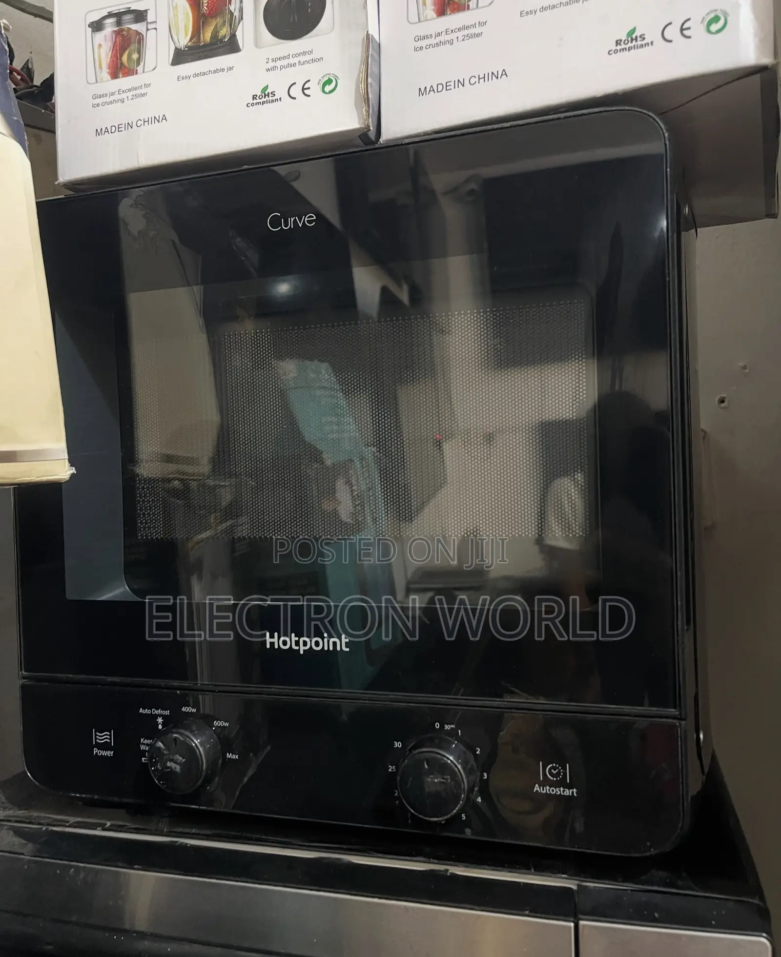 15l Hotpoint Curved Microwave