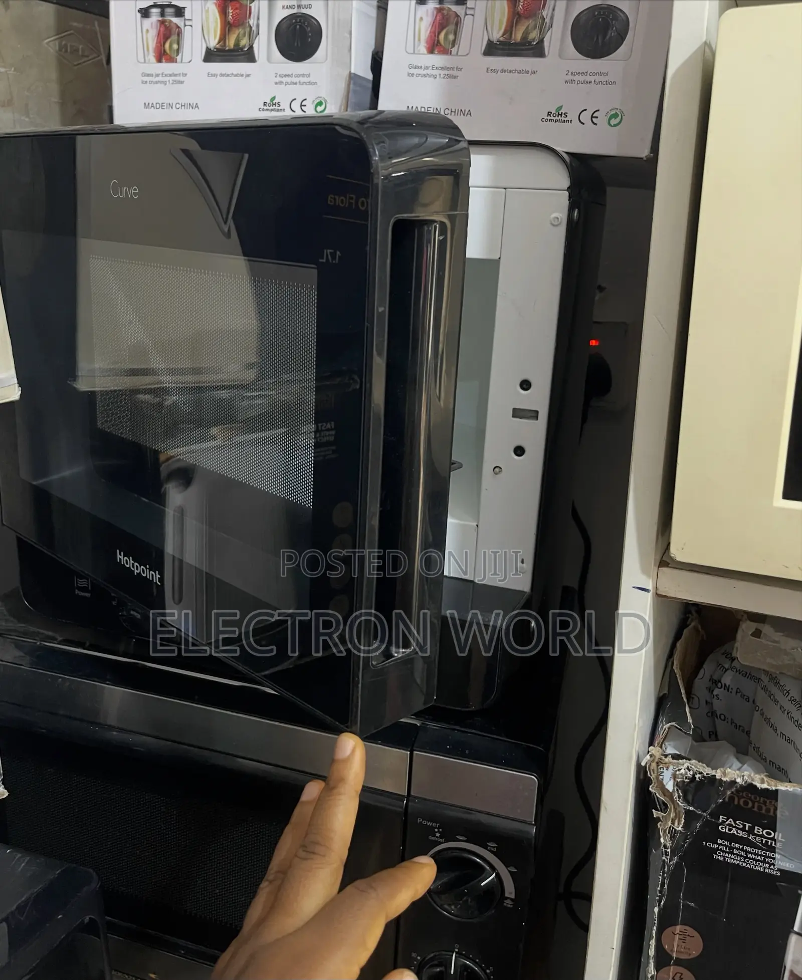 15l Hotpoint Curved Microwave