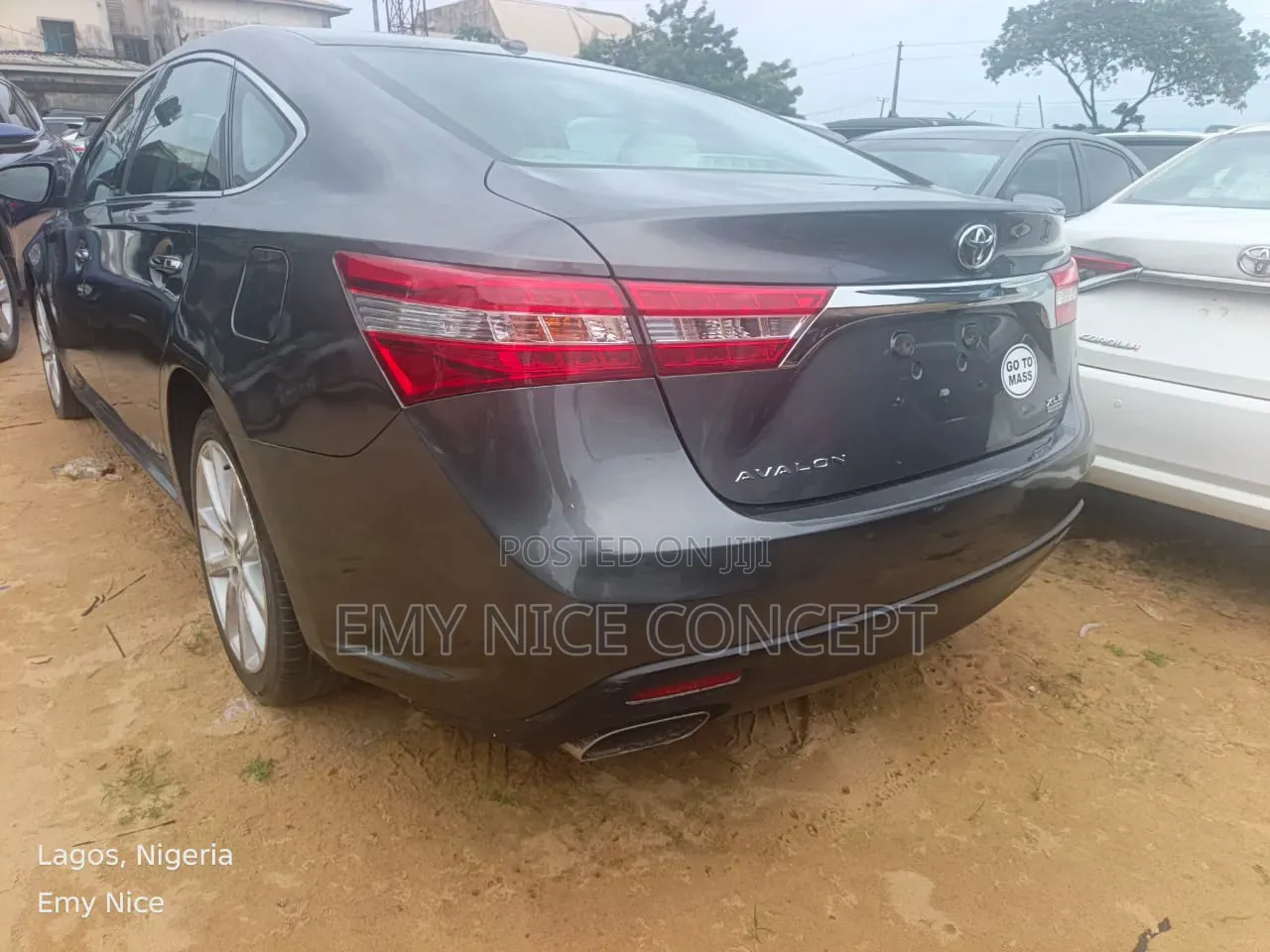 Toyota Avalon XLE Sedar FWD (3.5L 6cyl 6A) 2013 Gray
