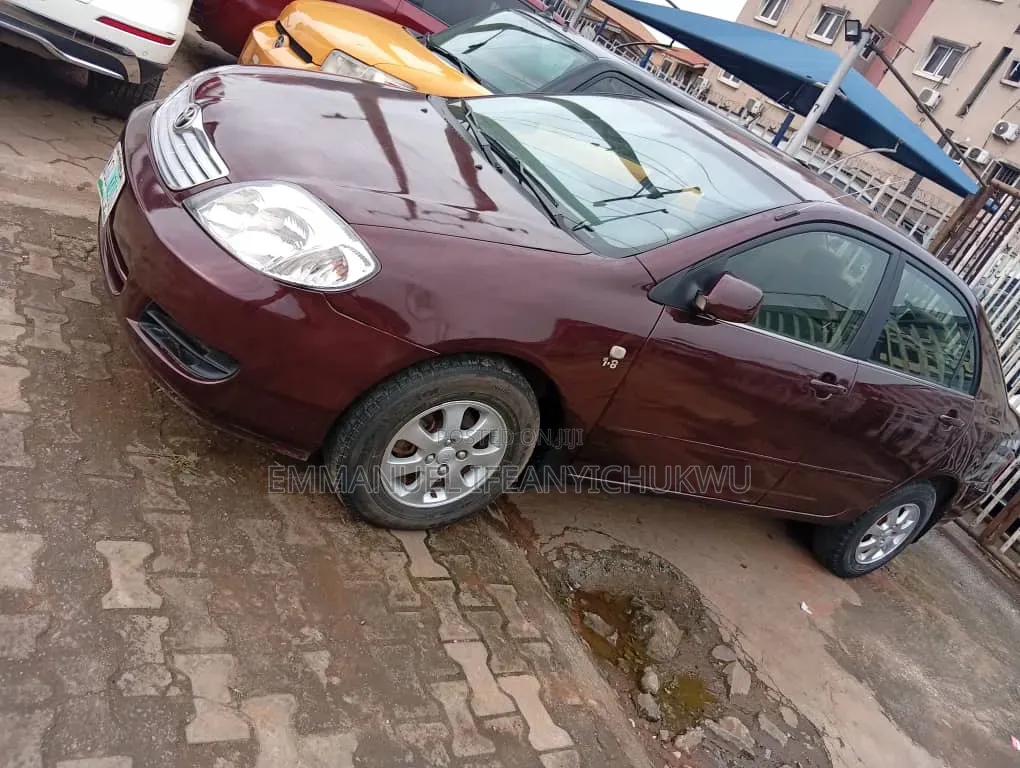 Toyota Corolla Sedan 2001 Brown