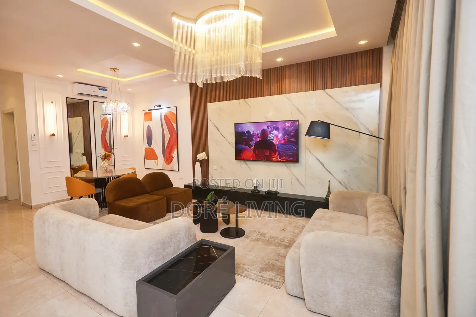 BOOK Luxury 4-Bedroom Duplex With Pool and Ps5 | Osapa London