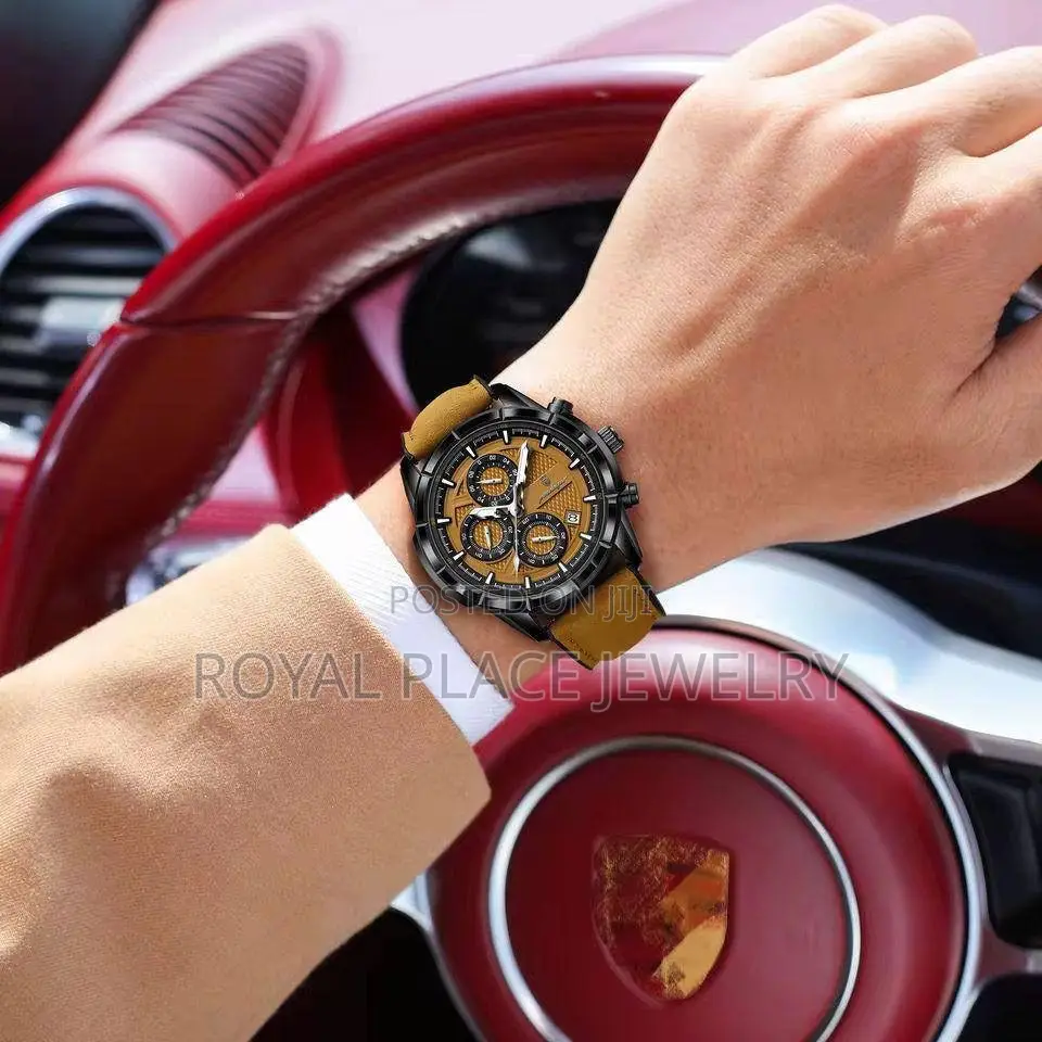 Poedagar Leather Watch