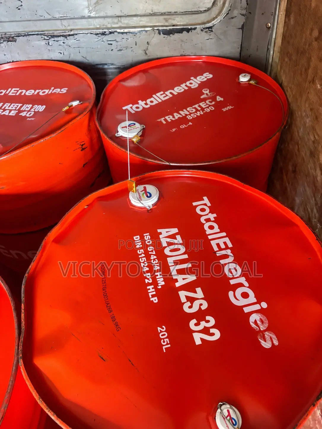 Drum of 205Liters Totalenergies Azolla Zs 32 Hydraulic Oil
